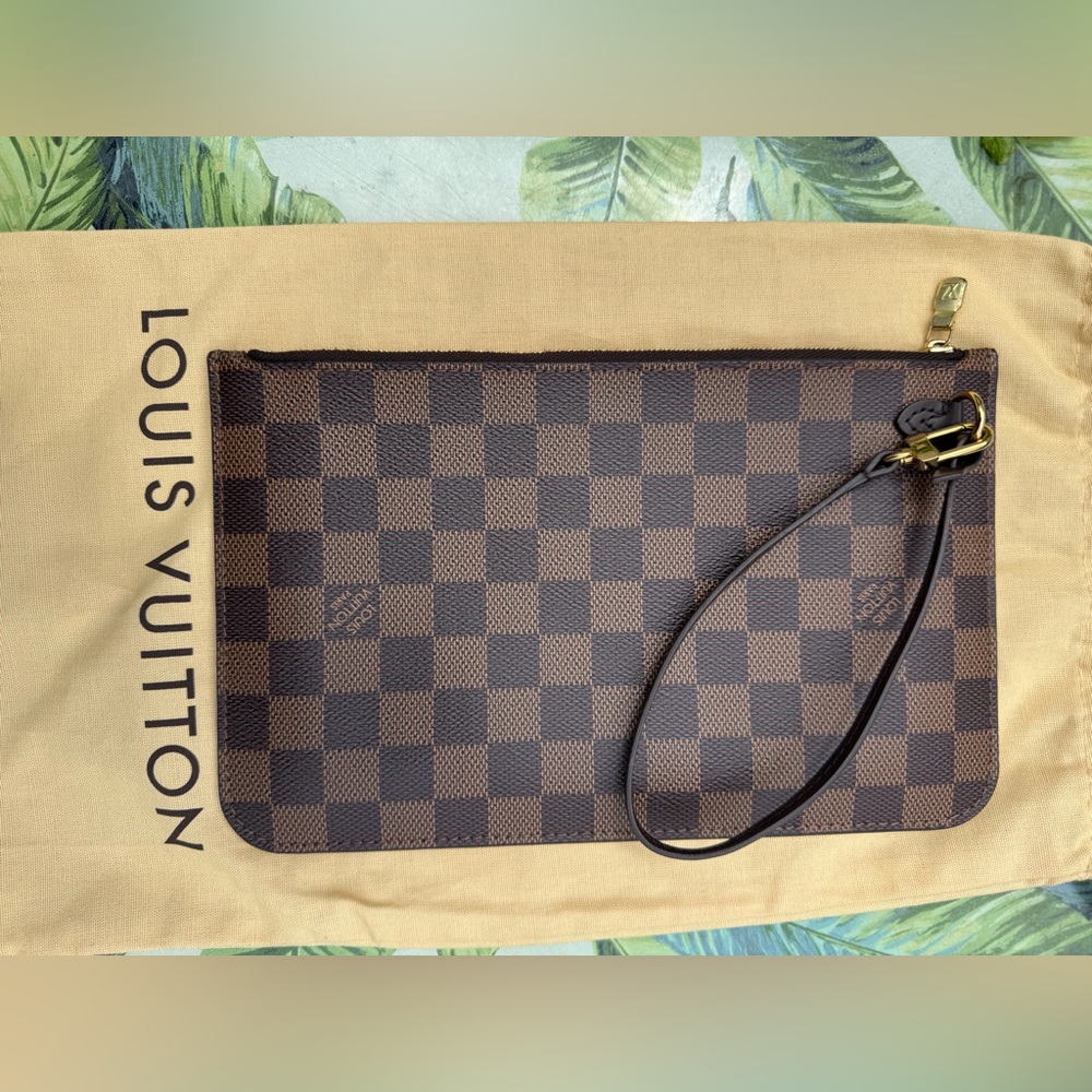 Authentic Louis Vuitton Damier Ebene Neverfull Wristlet
